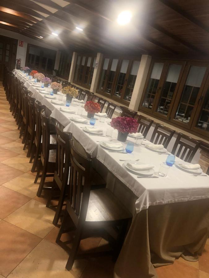 Hotel Restaurante La Carasca Orlé Eksteriør billede