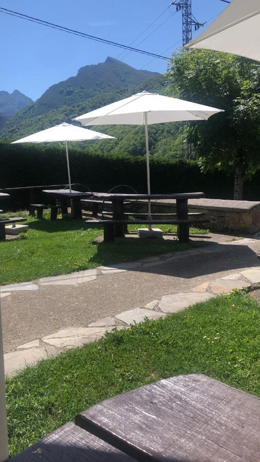 Hotel Restaurante La Carasca Orlé Eksteriør billede